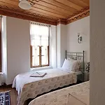 Des Etrangers - Special Category 3* Çanakkale