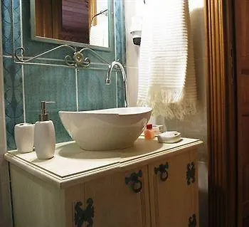 Des Etrangers - Special Category Hotel