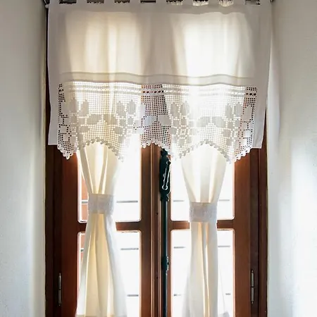 Des Etrangers - Special Category 2* Çanakkale