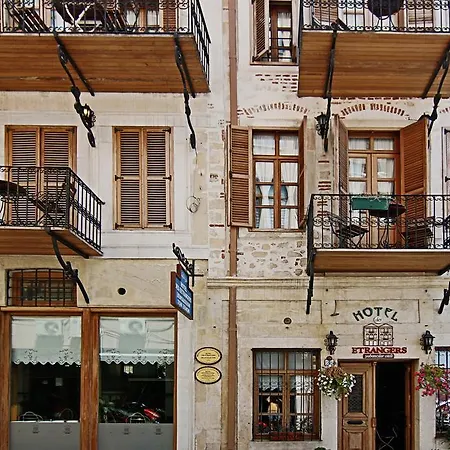 Des Etrangers - Special Category Hotel 2*