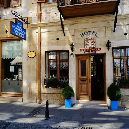 Hotel Des Etrangers - Special Category