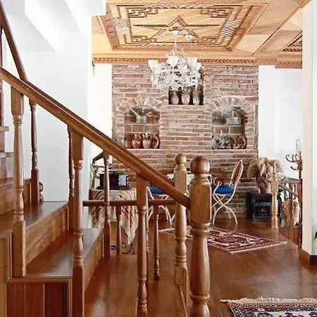 Des Etrangers - Special Category Hotel Canakkale